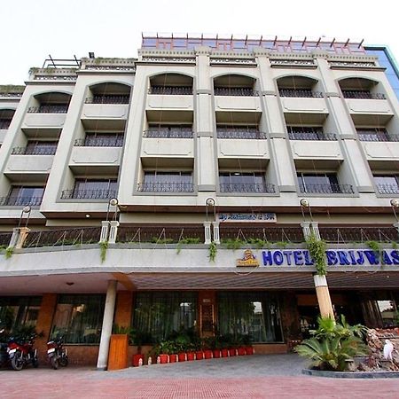Hotel Brijwasi Royal à Mathura Extérieur photo