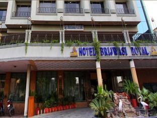 Hotel Brijwasi Royal à Mathura Extérieur photo