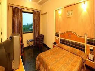 Hotel Brijwasi Royal à Mathura Extérieur photo